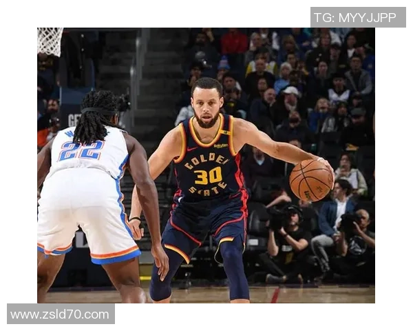 勇士汤普森三分雨狂飙11记精彩瞬间对决雷霆全场回顾 勇士汤普森三分雨狂飙11记精彩瞬间对决雷霆全场回顾